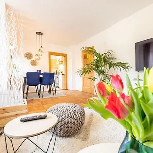 Ferienhaus Mit 2 - Ideal Für Familien&gruppen, Burgkunstadt